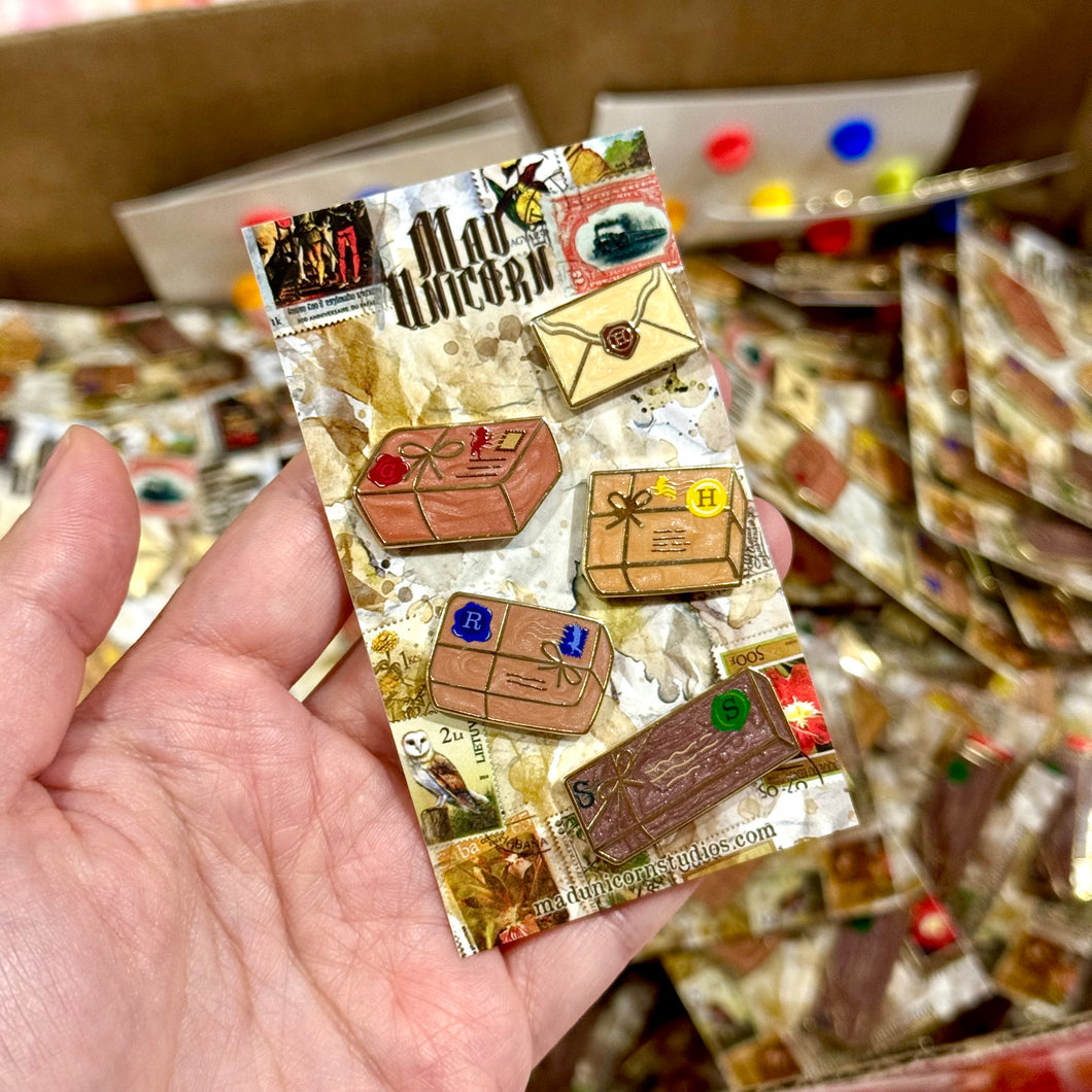 Owl's post packages minis (5 pins bundle)