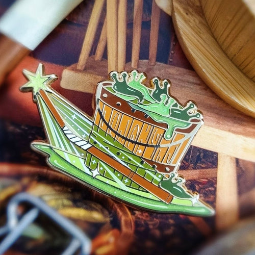 [PCE] Pin Club Exclusive | Eat slug wand enamel pin