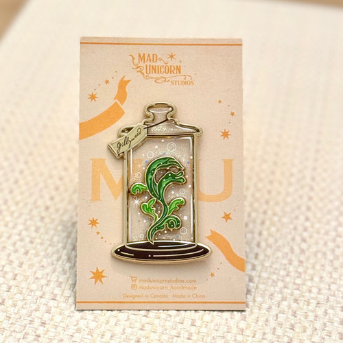 Magical water plant | Dome series | Enamel Pin