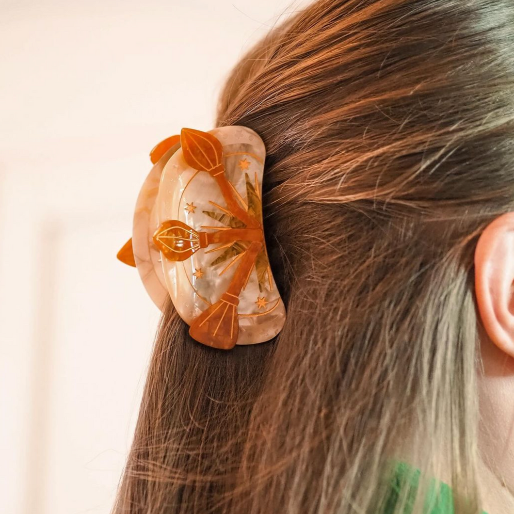 <Little Lost Faries> Magical Broomstick Hair Claw