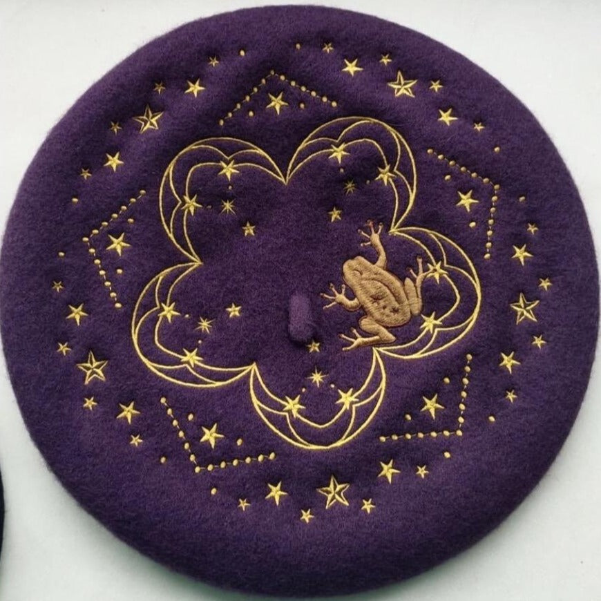 Mad deals Unicorn Chocolate Frog Beret